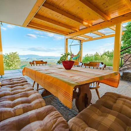 Vakantiehuis Zupan With Hot Tub