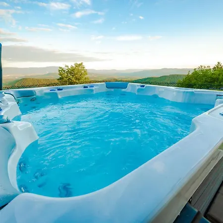 Zupan With Hot Tub * Skocjan (Skocjan)