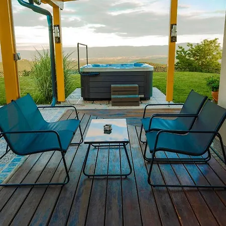 Tatil Evi Zupan With Hot Tub Skocjan (Skocjan)