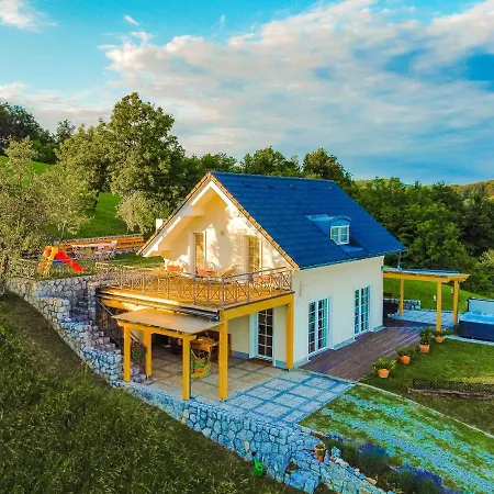Сasa de vacaciones Zupan With Hot Tub Skocjan (Skocjan)