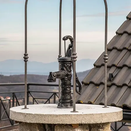 Počitniška hiša Zupan With Hot Tub *