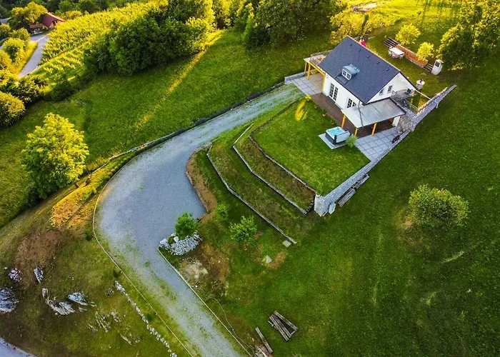 Zupan With Hot Tub Skocjan (Skocjan)